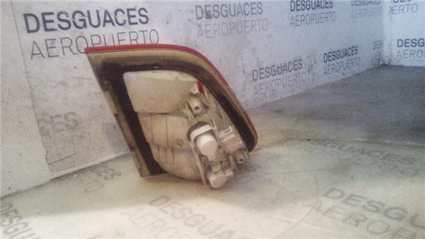 piloto-trasero-dcho-interior-mercedes-benz-clase-b-bm-24503-2005-2-0-200-cdi-245-208-20-ltr-103-kw-cdi-cat-3.jpeg