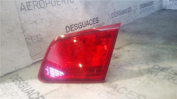 piloto-trasero-dcho-interior-subaru-legacy-v-2-0-d-1.jpeg
