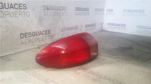 piloto-trasero-izdo-exterior-alfa-romeo-147-1902000-1-9-jtd-distinctive-19-ltr-85-kw-jtd-cat-1.jpeg
