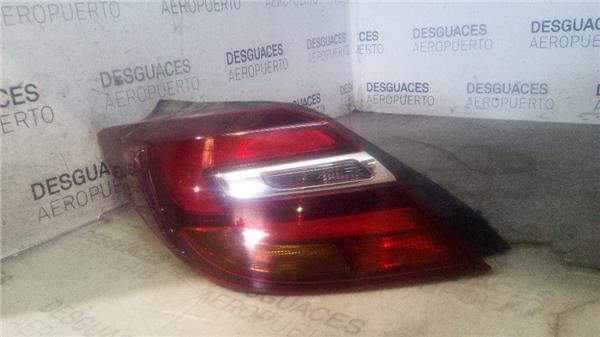 piloto-trasero-izdo-exterior-opel-insignia-berlina-2008-1-6-selective-16-ltr-100-kw-cdti-dpf.jpeg