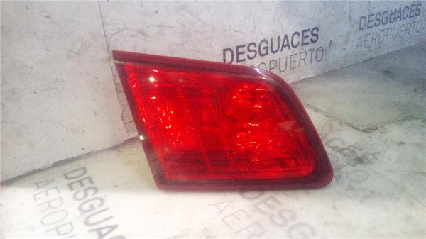 piloto-trasero-izdo-interior-subaru-legacy-v-2-0-d.jpeg