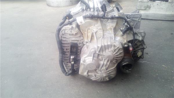caja-cambios-automatica-renault-clio-iv-2012-1-5-limited-15-ltr-66-kw-dci-diesel-fap-energy-1.jpeg