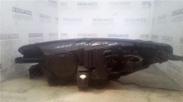 faro-del-dcho-citroen-c4-b7-1-6-hdi-90-3.jpeg
