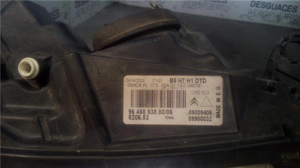 faro-del-dcho-citroen-c4-berlina-06-2004-1-6-hdi-4.jpeg