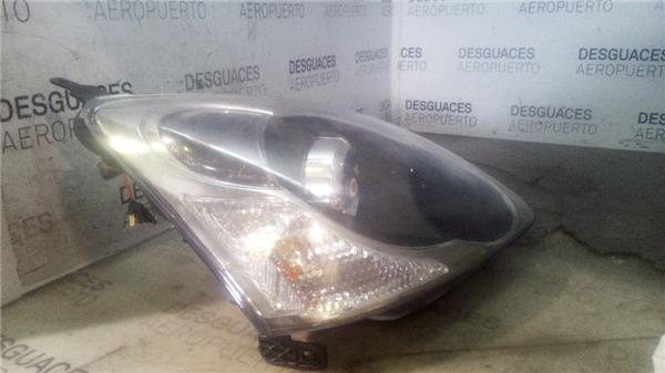 faro-del-dcho-honda-civic-vi-1-6-2.jpeg