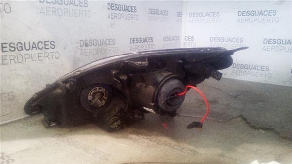 faro-del-dcho-honda-civic-vi-1-6-5.jpeg