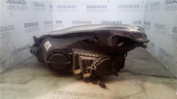 faro-del-dcho-opel-corsa-d-2006-1-4-3.jpeg
