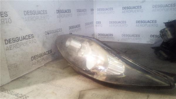 faro-del-izdo-ford-fiesta-vi-1-6-tdci-3.jpeg