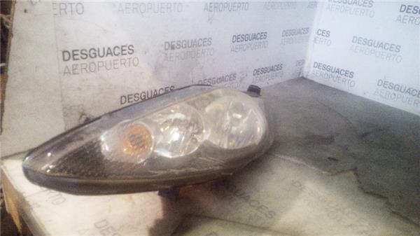 faro-del-izdo-ford-fiesta-vi-1-6-tdci.jpeg