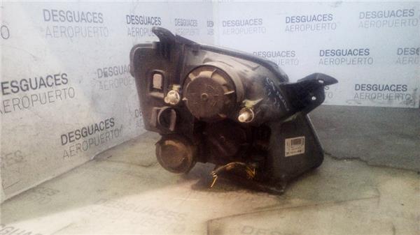 faro-del-izdo-opel-meriva-2003-1-6-16v-3.jpeg