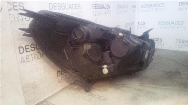 faro-del-izdo-renault-clio-iv-2012-1-2-limited-12-ltr-54-kw-16v-6.jpeg