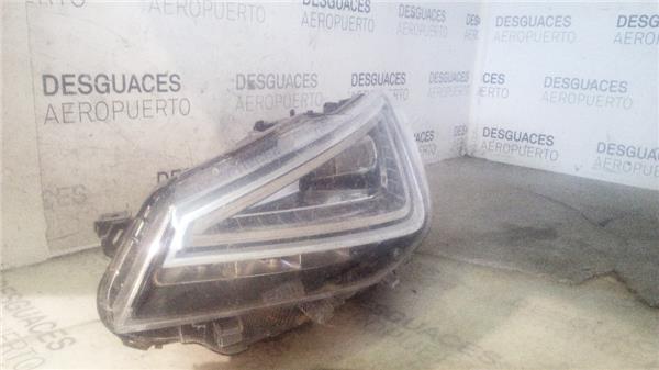 faro-del-izdo-seat-1-0-3.jpeg