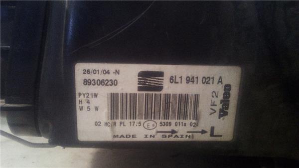 faro-del-izdo-seat-ibiza-6l104-2002-1-4-16v-4.jpeg