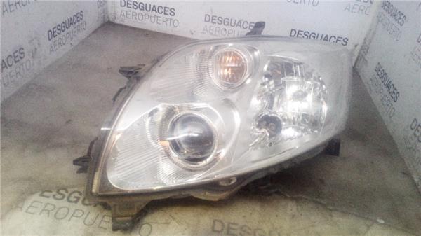 faro-del-izdo-toyota-auris-e1510-2006-1-6.jpeg