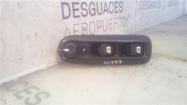 mando-elevalunas-del-izdo-peugeot-406-coupe-s1-s207-1997-2-0-16v.jpeg
