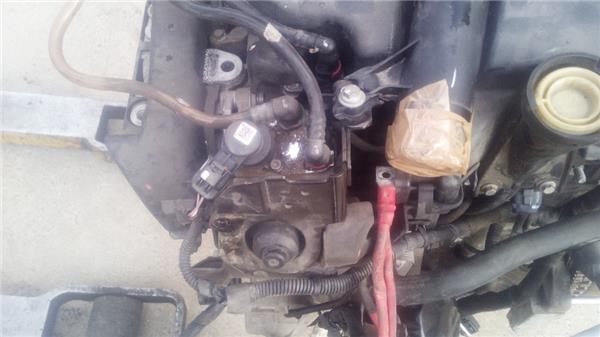 motor-completo-renault-clio-iv-2012-1-5-limited-15-ltr-66-kw-dci-diesel-fap-energy-5.jpeg