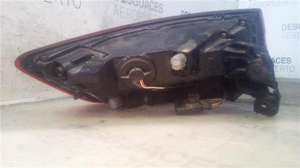 piloto-trasero-dcho-exterior-audi-2-0-3.jpeg
