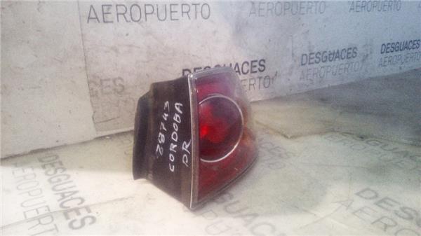 piloto-trasero-dcho-exterior-seat-cordoba-berlina-6l209-2002-1-4-16v-1.jpeg