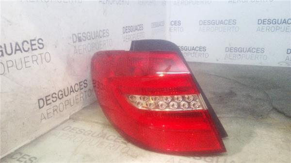 piloto-trasero-izdo-exterior-mercedes-benz-clase-b-bm-24611-2011-1-8-b-200-cdi-246-201-18-ltr-80-kw-cdi-cat.jpeg