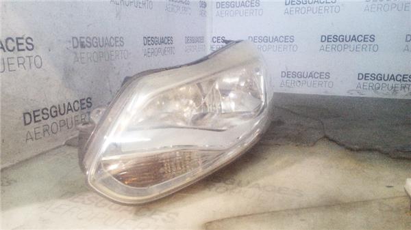faro-del-izdo-ford-focus-berlina-cb82010-1-0-edition-10-ltr-92-kw-ecoboost-cat-1.jpeg