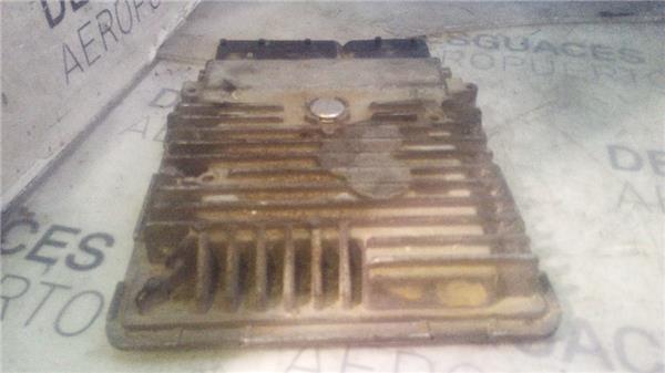 centralita-volkswagen-golf-vi-5k110-2008-1-6-advance-16-ltr-77-kw-tdi-dpf-4.jpeg