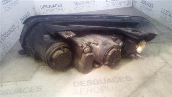 faro-del-dcho-chevrolet-captiva-2006-2-0-d-4.jpeg