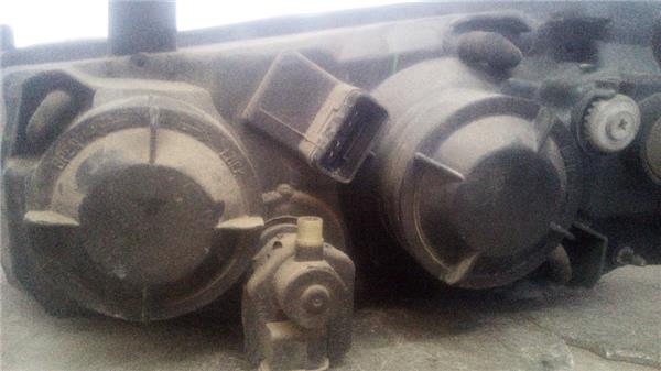 faro-del-dcho-nissan-almera-n16-e01-2000-1-5-2.jpeg