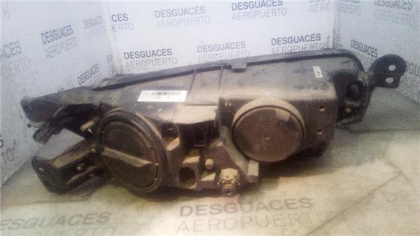 faro-del-izdo-citroen-c4-picasso-2007-1-6-business-class-16-ltr-88-kw-16v-3.jpeg