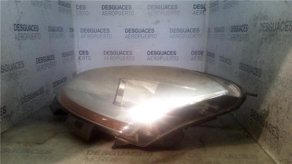 faro-del-izdo-citroen-c4-picasso-2007-1-8-i-16v-2.jpeg