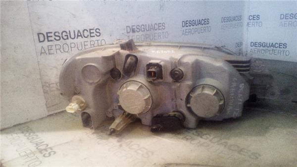 faro-del-izdo-kia-carnival-ii-fl2001-2-9-cdri-ex-29-ltr-106-kw-crdi-cat-14.jpeg