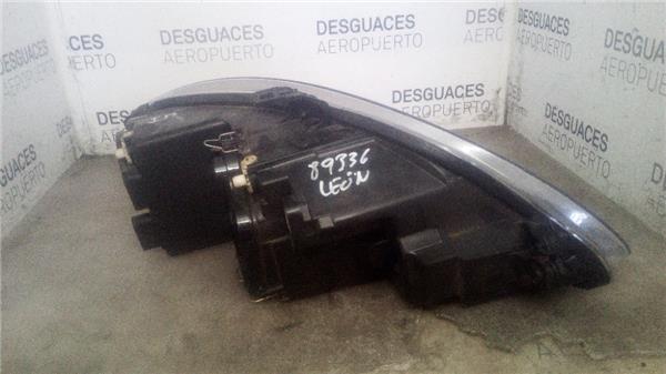 faro-del-izdo-seat-leon-1p105-2005-1-9-tdi-5.jpeg