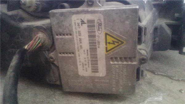 faro-xenon-izdo-ford-mondeo-iii-b5y-2-0-tdci-3.jpeg