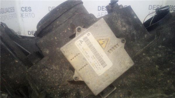 faro-xenon-izdo-peugeot-407-2004-2-2-sport-22-ltr-120-kw-cat-3fy-ew12j4-6.jpeg