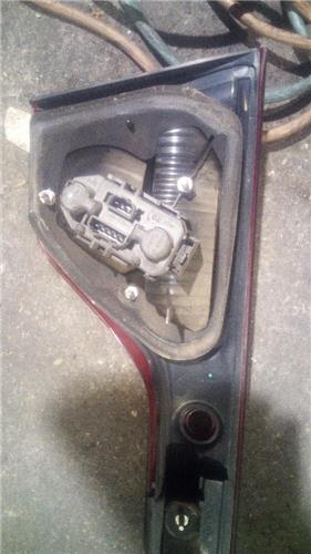 piloto-tra-central-seat-toledo-1m203-1999-1-9-tdi-3.jpeg
