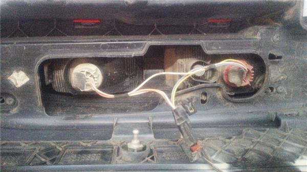piloto-tra-dcho-renault-trafic-iii-furgon-06-2014-1-6-l1h1-27t-16-ltr-70-kw-dci-diesel-4.jpeg