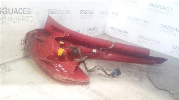 piloto-tra-izdo-citroen-c4-berlina-06-2004-1-6-cool-16-ltr-88-kw-16v-2.jpeg