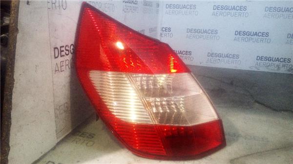 piloto-tra-izdo-renault-scenic-ii-jm2003-1-9-confort-authentique-19-ltr-88-kw-dci-diesel.jpeg