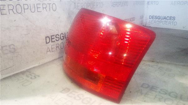 piloto-trasero-dcho-exterior-audi-a4-avant-8e2004-2-0-tdi-16v-2.jpeg