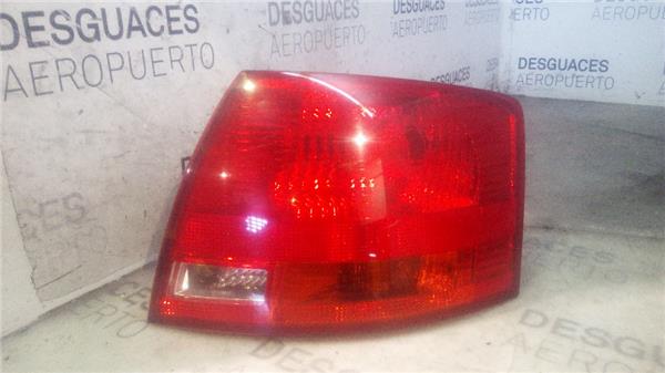 piloto-trasero-dcho-exterior-audi-a4-avant-8e2004-2-0-tdi-16v.jpeg