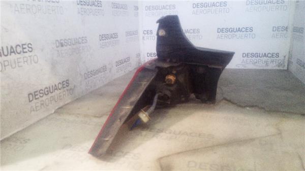 piloto-trasero-dcho-exterior-mazda-5-cw2010-1-6-prime-line-16-ltr-85-kw-cd-diesel-cat-4.jpeg
