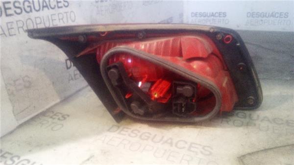 piloto-trasero-dcho-interior-renault-vel-satis-bj02002-2-0-grand-confort-20-ltr-110-kw-dci-diesel-fap-1.jpeg