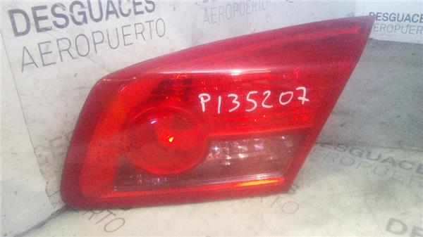 piloto-trasero-dcho-interior-renault-vel-satis-bj02002-2-0-grand-confort-20-ltr-110-kw-dci-diesel-fap.jpeg