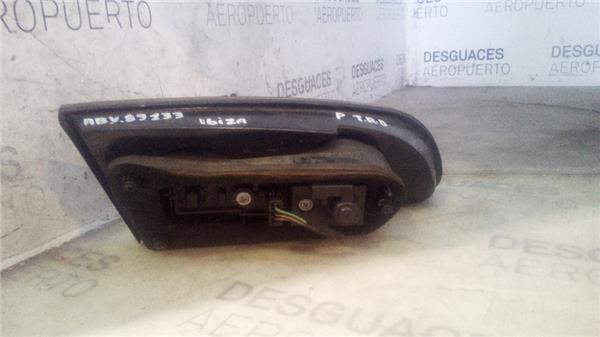 piloto-trasero-dcho-interior-seat-ibiza-6l104-2002-1-9-tdi-3.jpeg