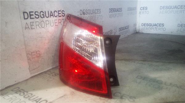 piloto-trasero-izdo-exterior-nissan-qashqai-j1001-2007-1-5-dci-1.jpeg