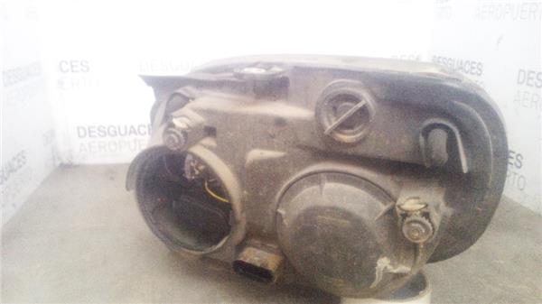 faro-del-dcho-fiat-i-doblo-1192001-1-9-jtd-4.jpeg