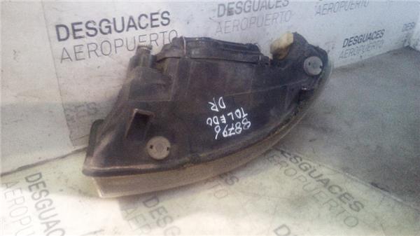 faro-del-dcho-seat-toledo-1m203-1999-1-9-tdi-4.jpeg