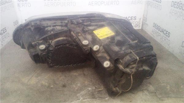 faro-del-dcho-volkswagen-touran-1t102-2003-1-6-highline-16-ltr-85-kw-16v-fsi-4.jpeg