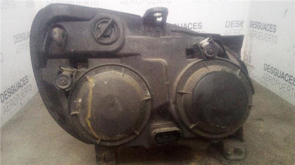 faro-del-izdo-fiat-i-doblo-1192001-1-9-jtd-4.jpeg