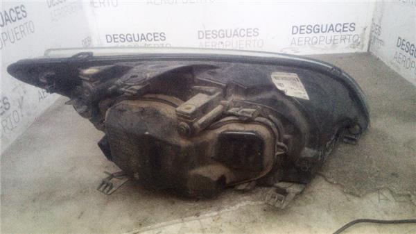 faro-del-izdo-ford-focus-ii-da_-1-6-ti-3.jpeg