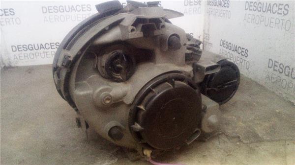 faro-xenon-izdo-mercedes-benz-clase-c-bm-203-sportcoupe-10-2000-1-8-c-200-compressor-203-742-18-ltr-120-kw-5.jpeg